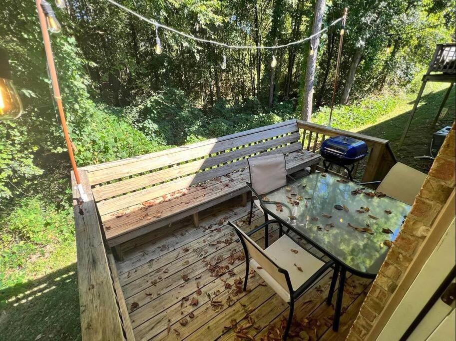 Cozy 2 Bedroom Townhouse Near Lake And Restaurants Guntersville Bagian luar foto